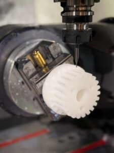 engrenage en POM-C module 3 22 dents