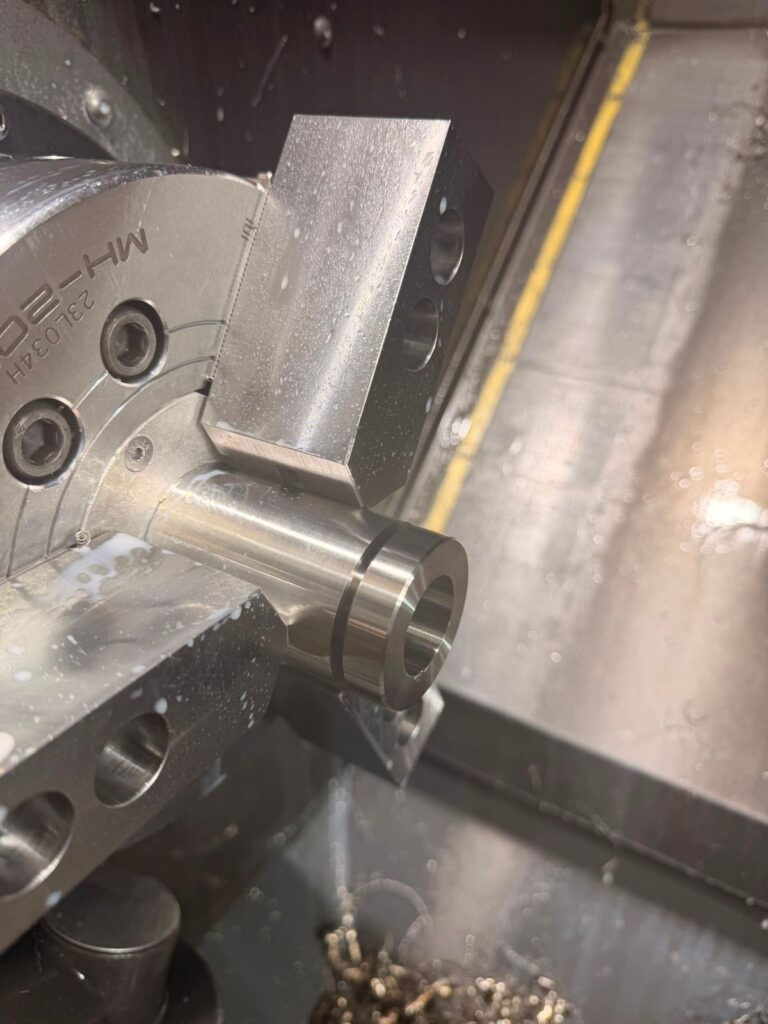 Usinage de bagues d'arrêt en inox 316L destinées à un client du secteur agroalimentair